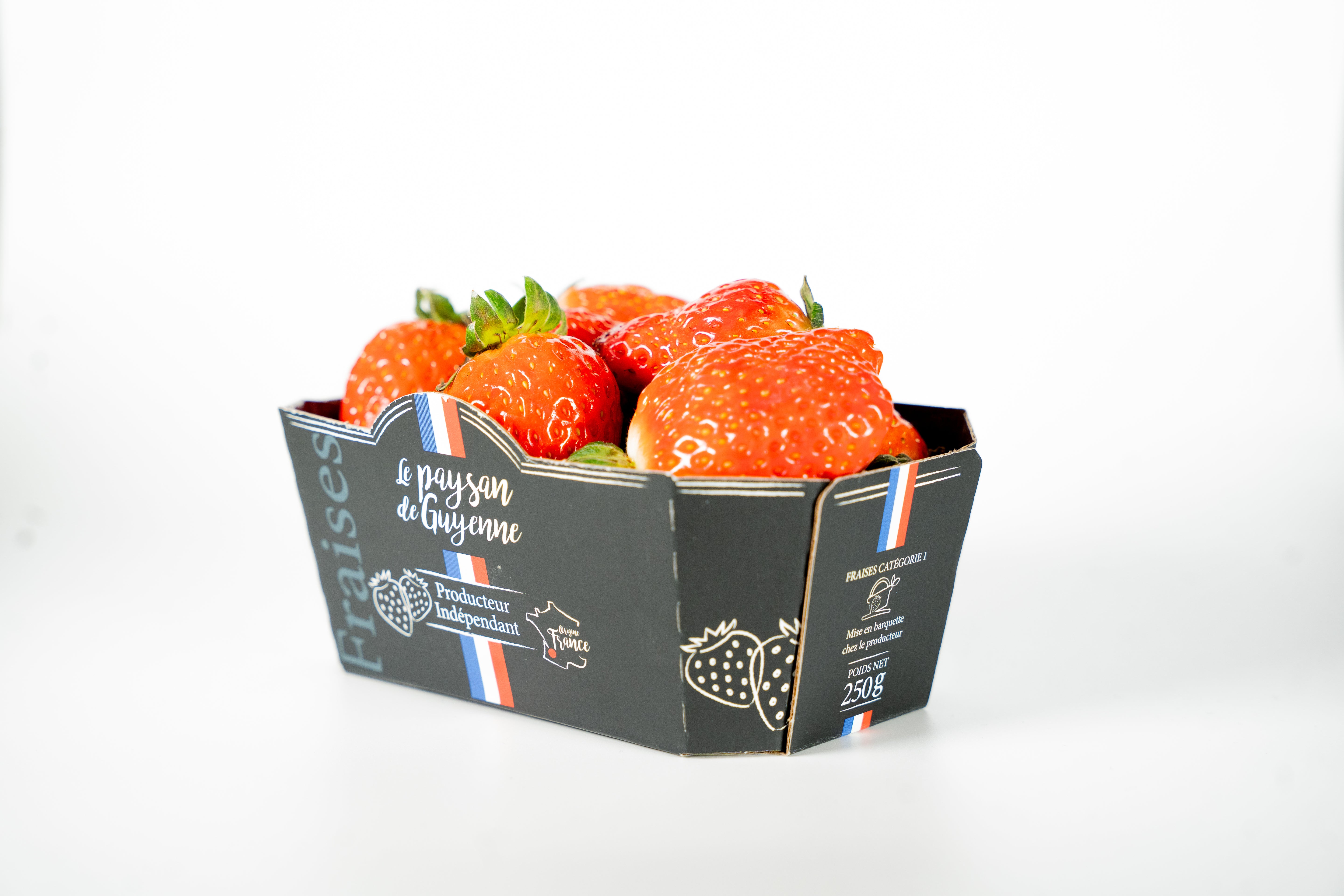 Barquette de fruits en carton personnalisée Le Paysan de Guyenne par marcojea.